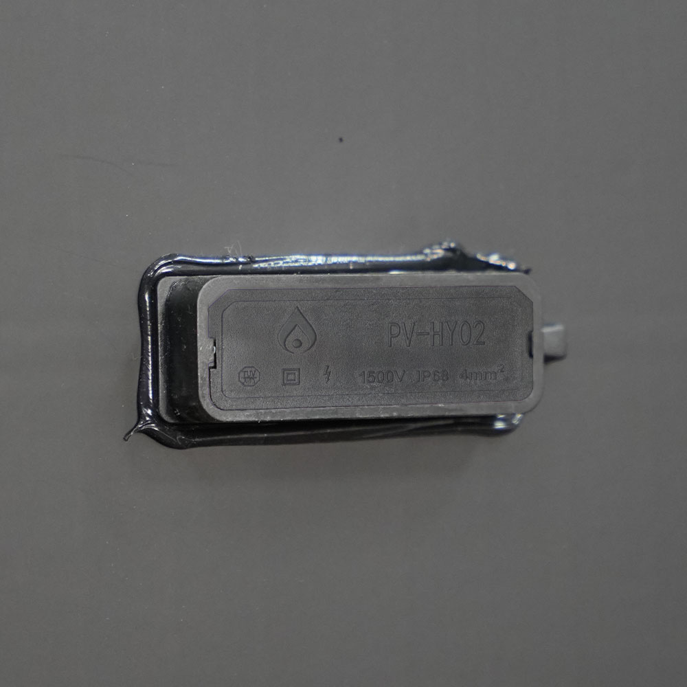 M166H660 350-385W enkel glas, geheel zwart